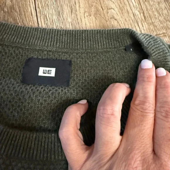 WE • Knit Pullover - Picture 4 of 7